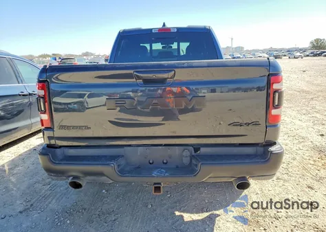 2020 Ram 1500 Rebel z USA, uszkodzony, nr VIN 1C6SRFET5LN254273